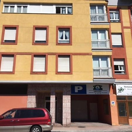 Apartamento Delia Onís Esterno foto